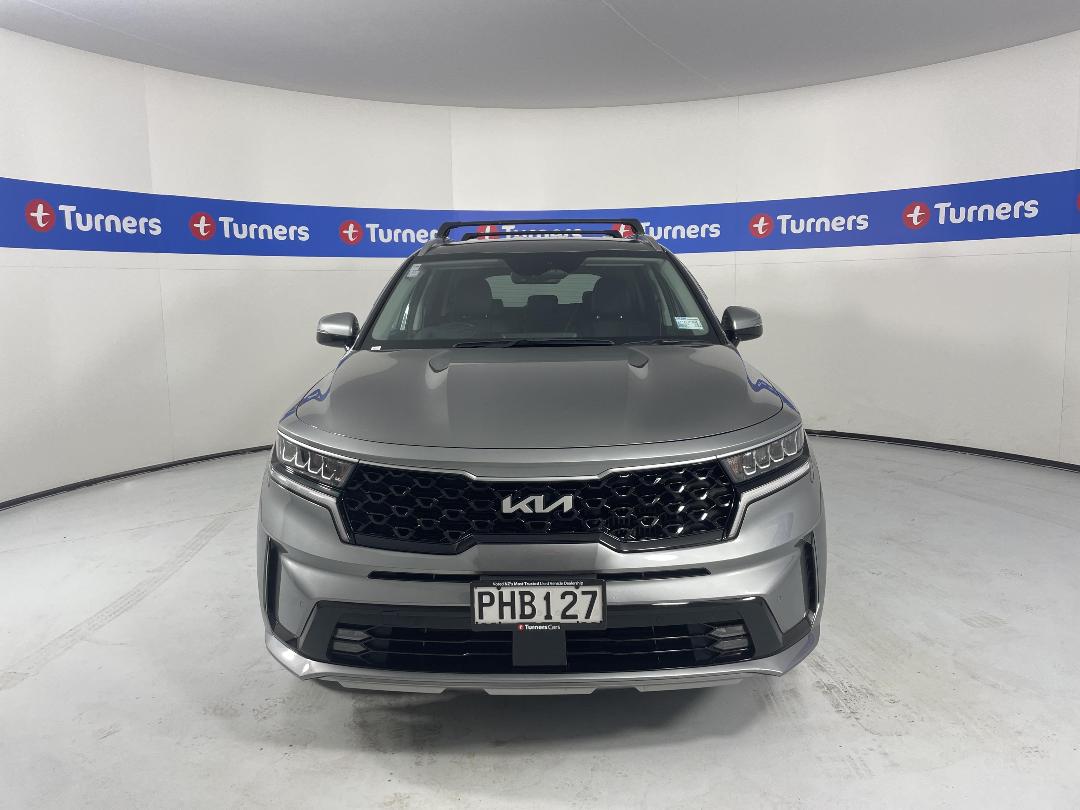 Photo '2' of KIA Sorento Photo '2' of KIA Sorento