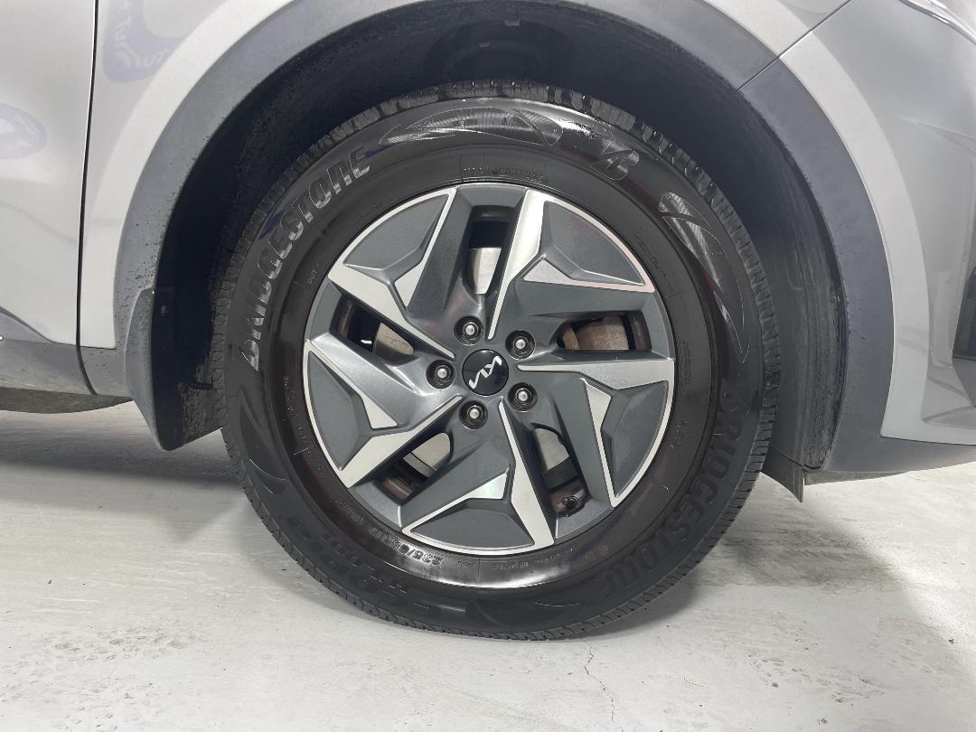 Photo '9' of KIA Sorento Photo '9' of KIA Sorento