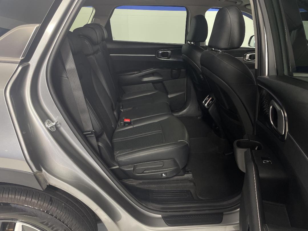 Photo '20' of KIA Sorento Photo '20' of KIA Sorento