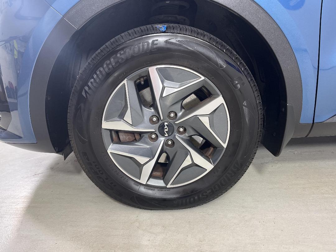 Photo '10' of KIA Sorento Photo '10' of KIA Sorento