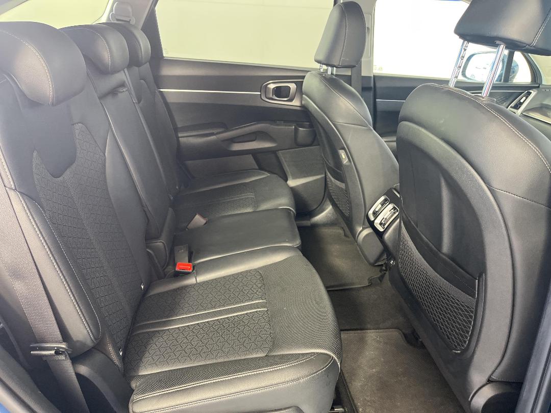 Photo '20' of KIA Sorento Photo '20' of KIA Sorento