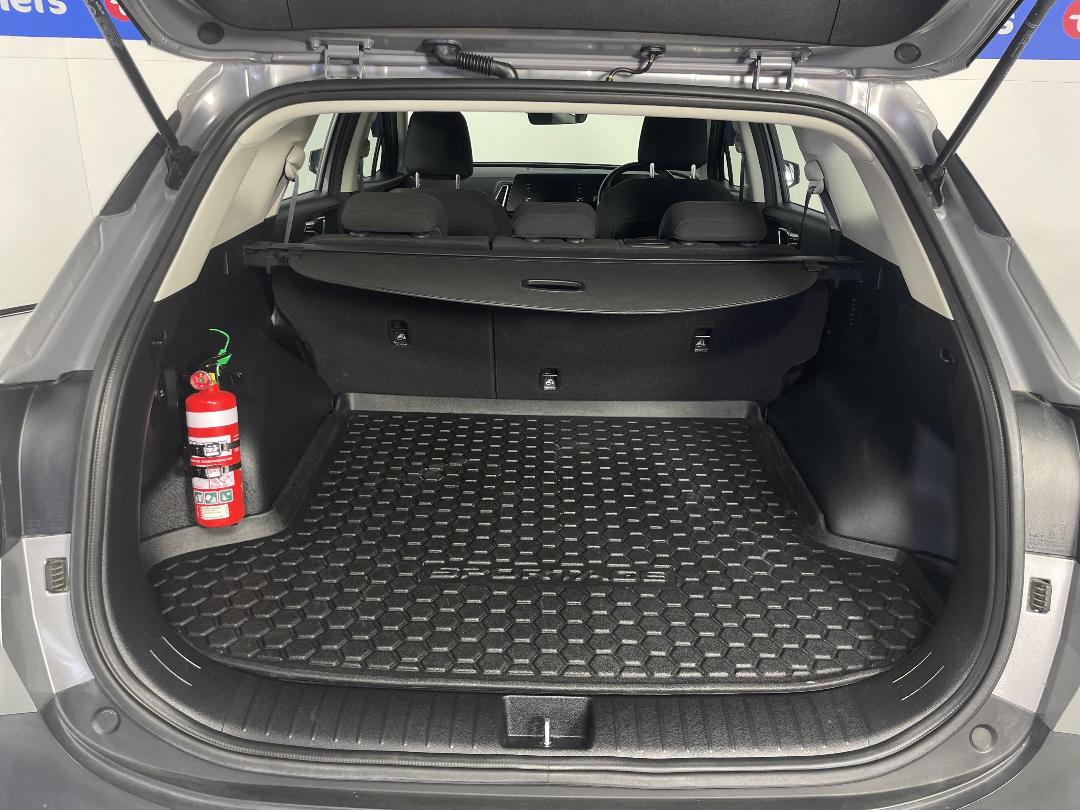 Photo '14' of KIA Sportage Photo '14' of KIA Sportage