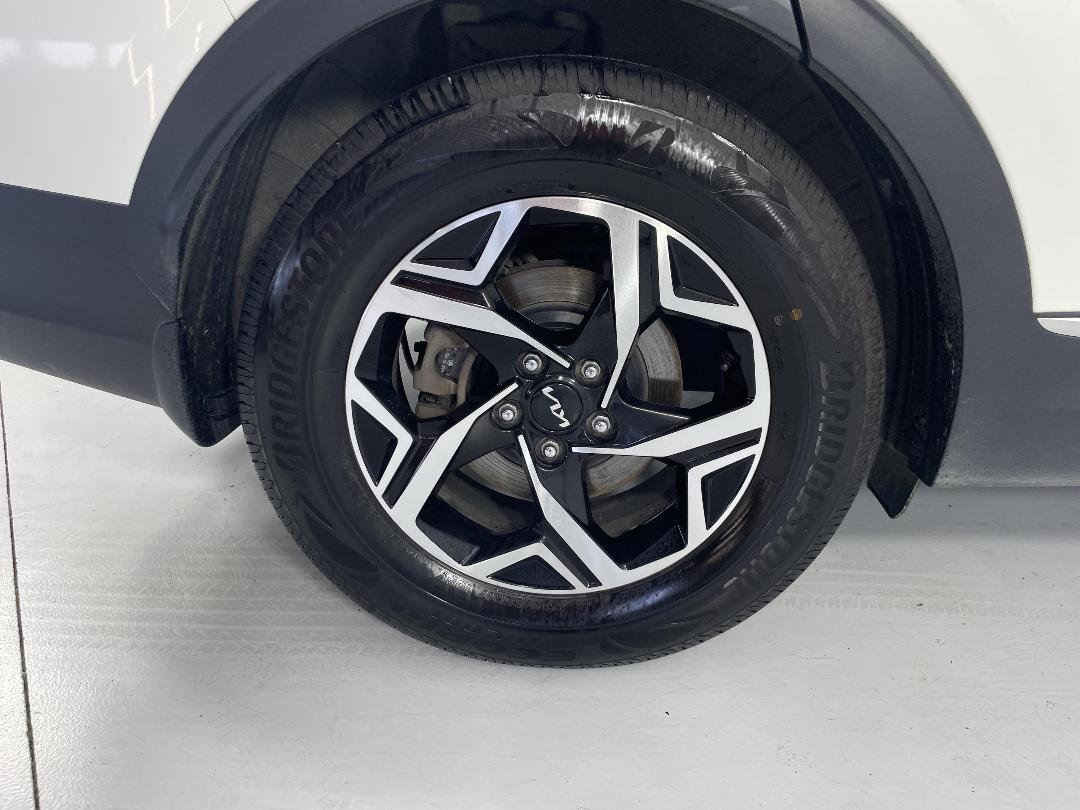 Photo '12' of KIA Sportage Photo '12' of KIA Sportage