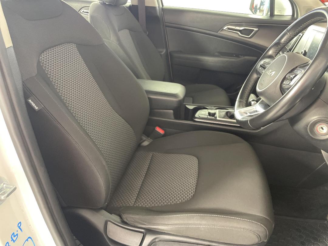 Photo '16' of KIA Sportage Photo '16' of KIA Sportage