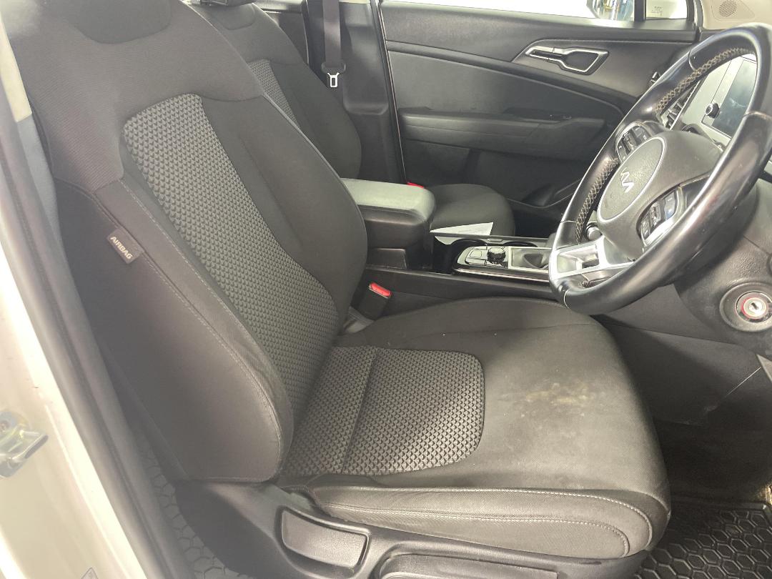 Photo '16' of KIA Sportage Photo '16' of KIA Sportage