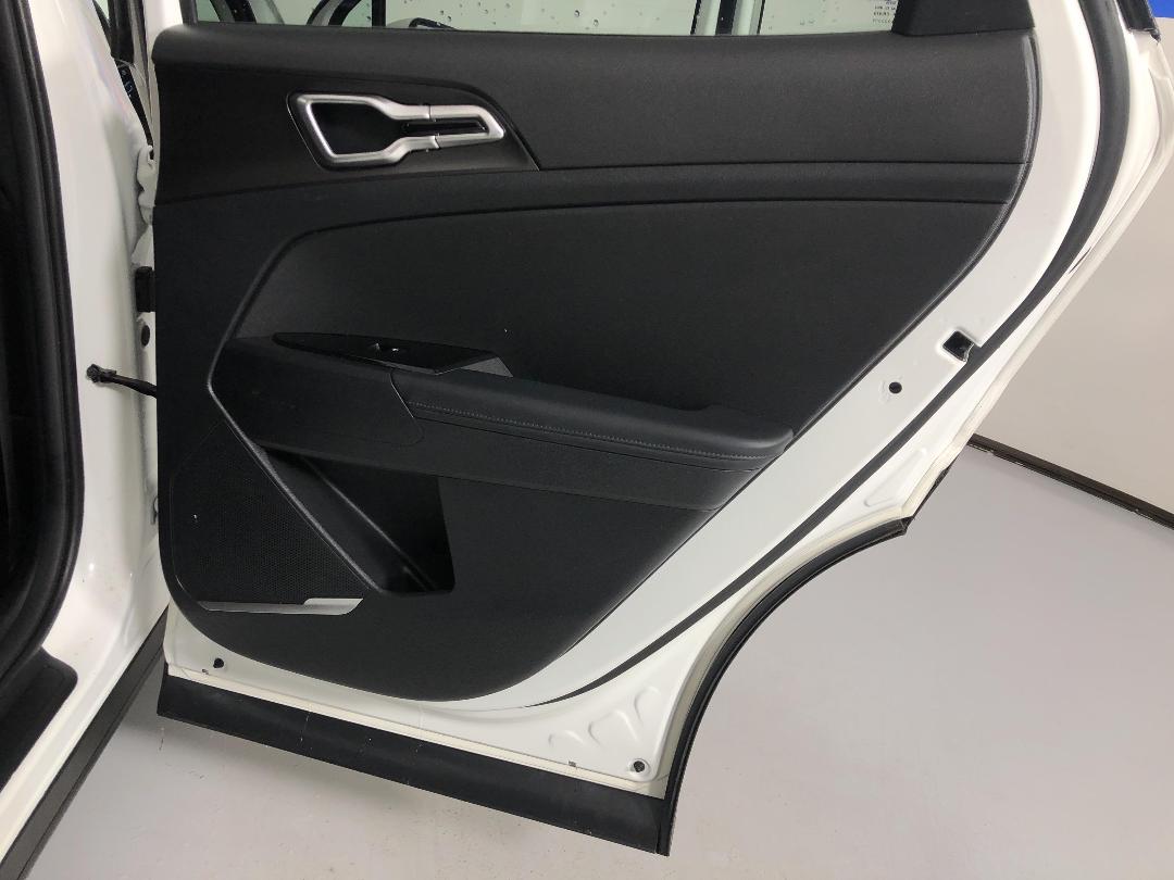 Photo '19' of KIA Sportage Photo '19' of KIA Sportage