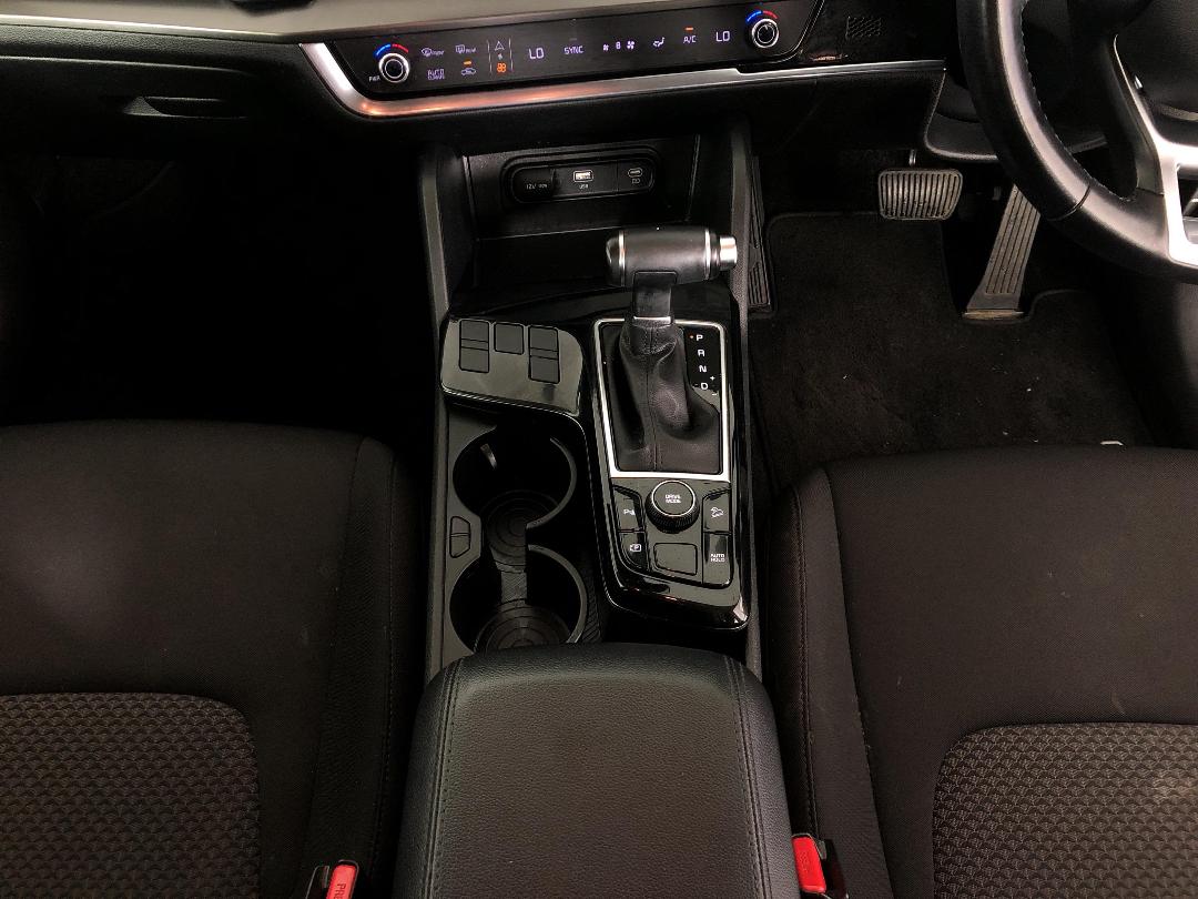 Photo '18' of KIA Sportage Photo '18' of KIA Sportage