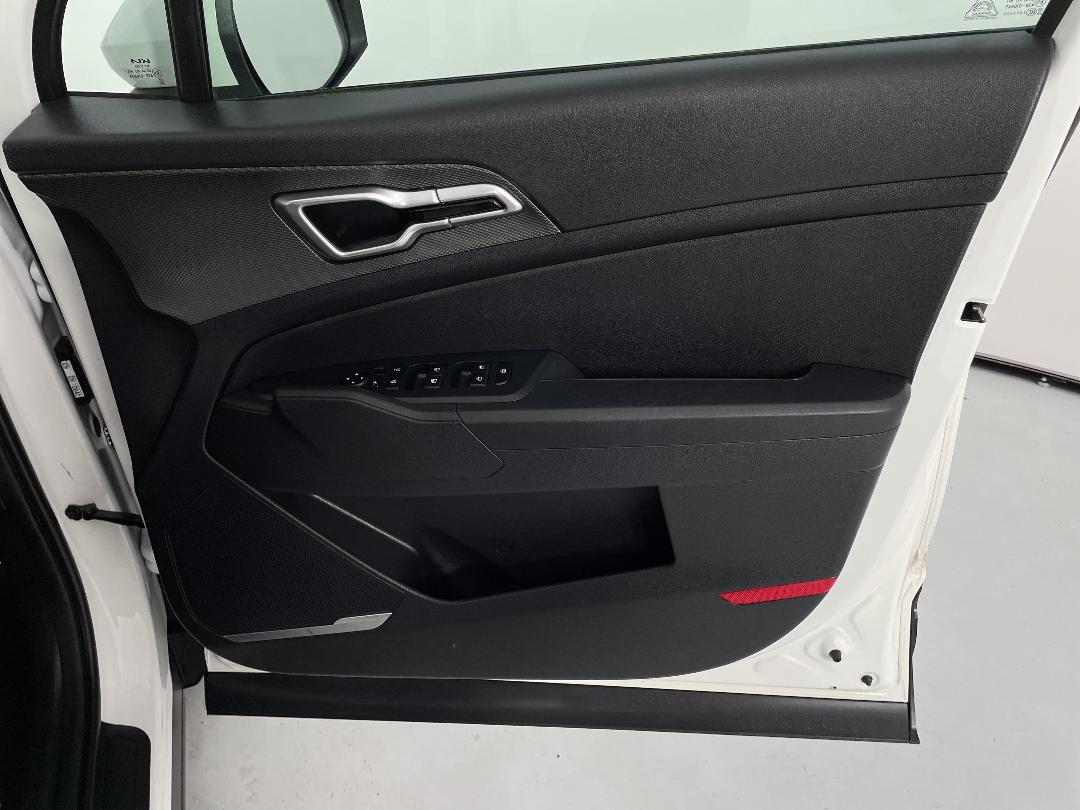 Photo '15' of KIA Sportage Photo '15' of KIA Sportage