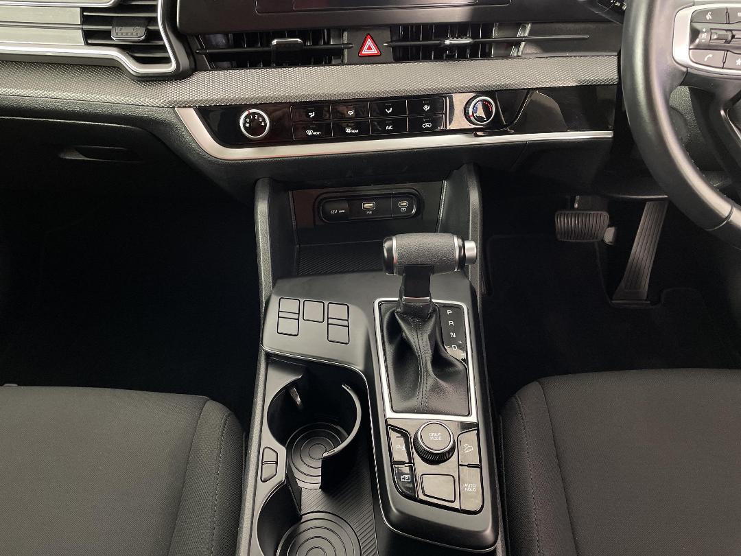 Photo '18' of KIA Sportage Photo '18' of KIA Sportage