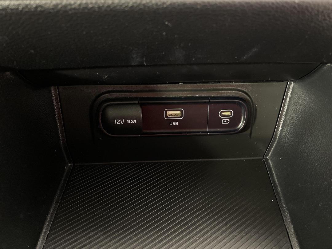 Photo '27' of KIA Sportage Photo '27' of KIA Sportage