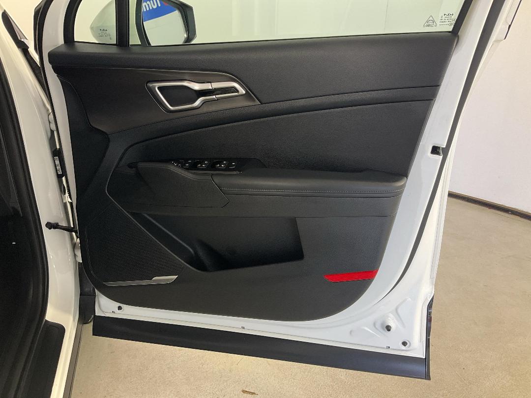 Photo '15' of KIA Sportage