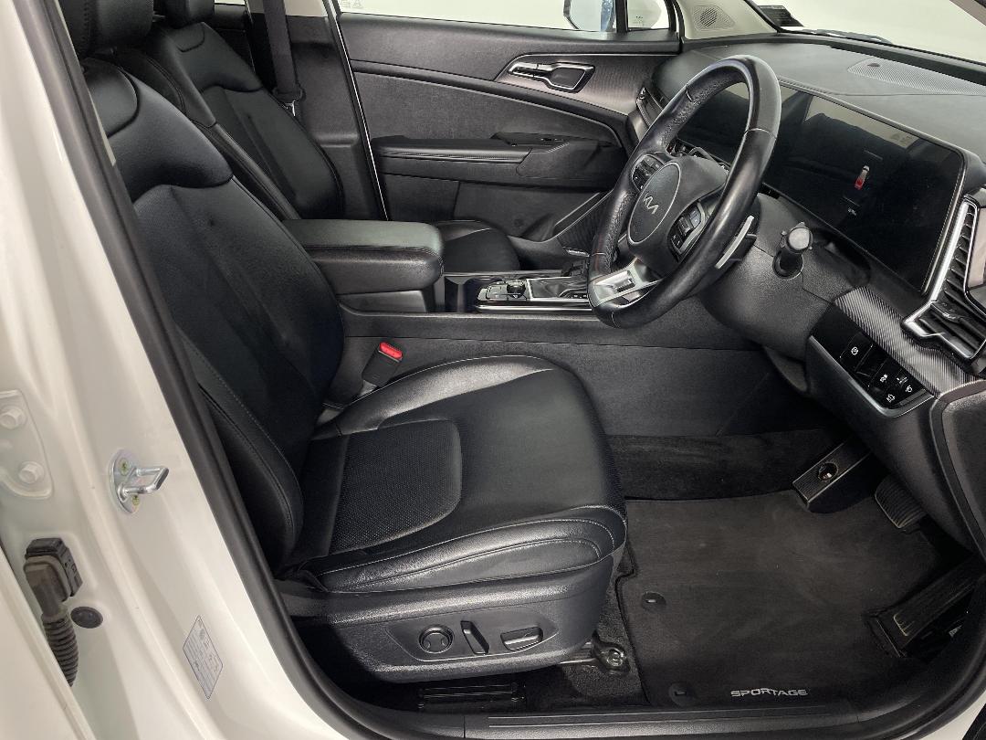 Photo '16' of KIA Sportage