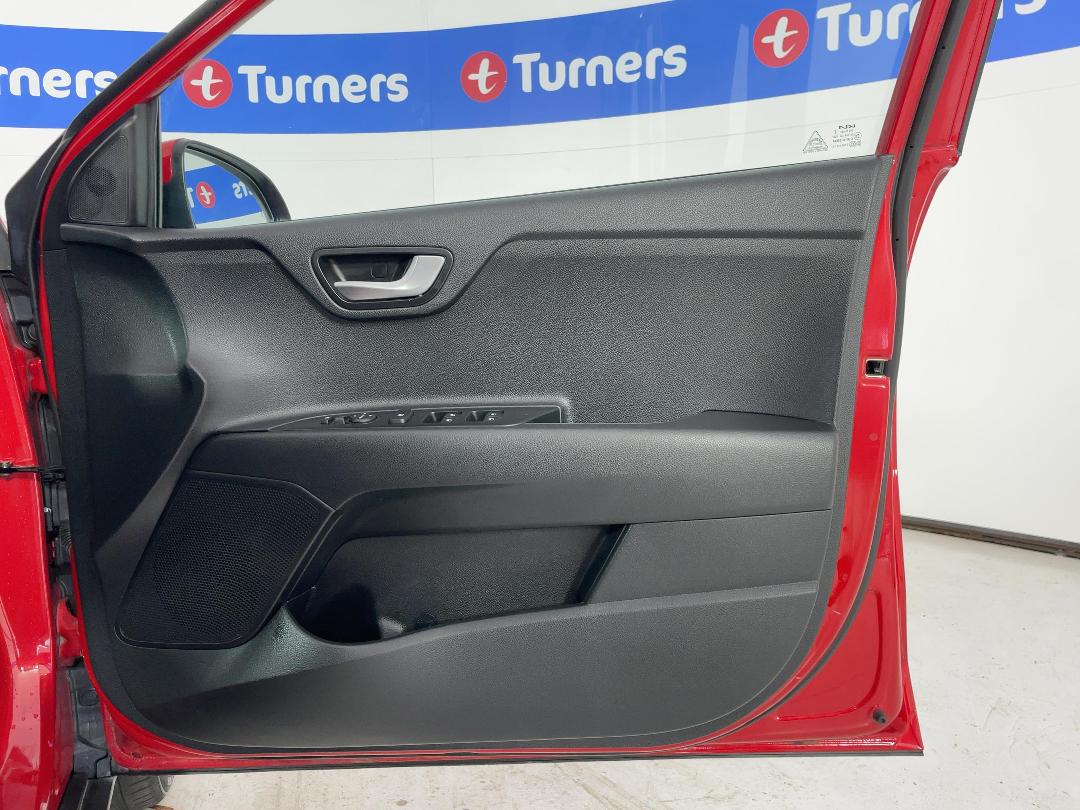 Photo '15' of KIA Stonic