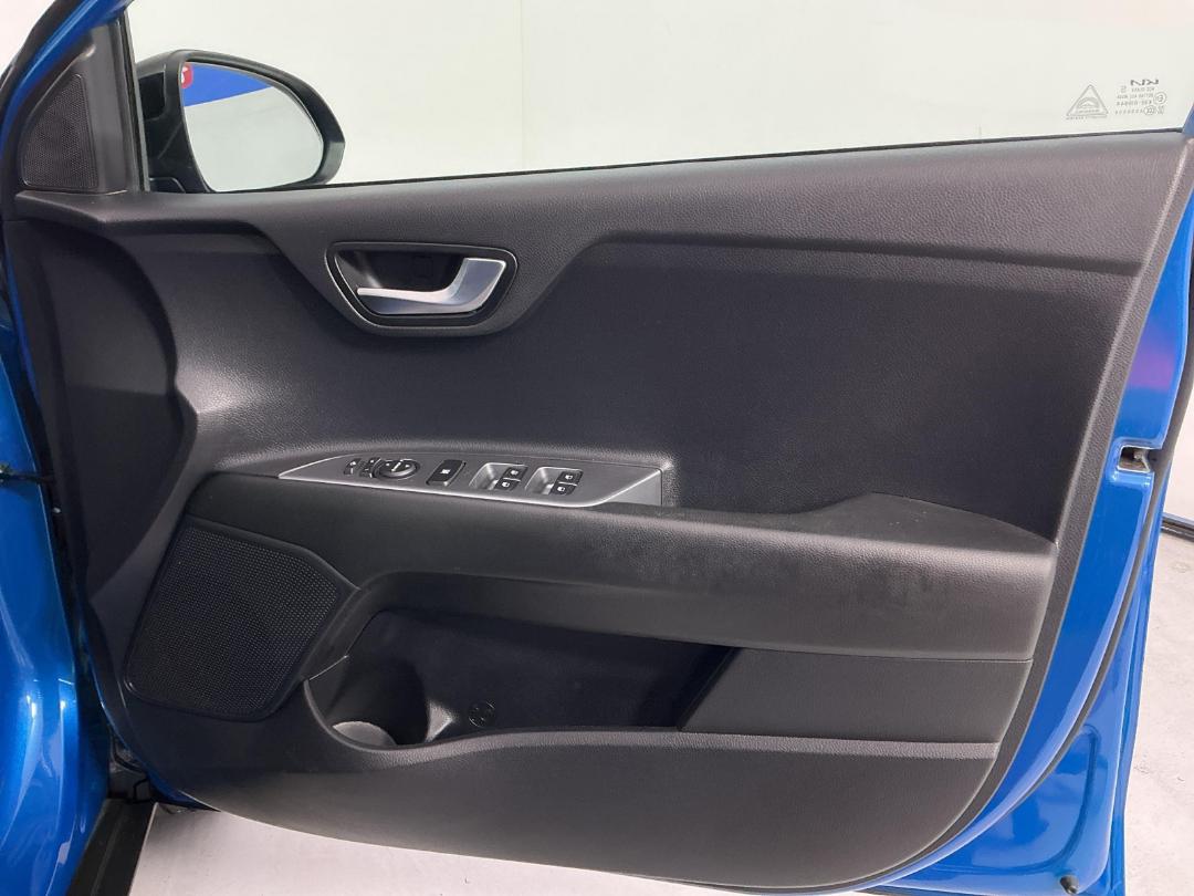 Photo '15' of KIA Stonic Photo '15' of KIA Stonic