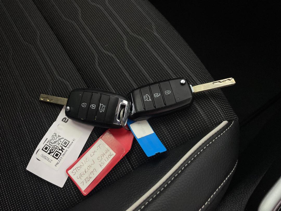 Photo '22' of KIA Stonic