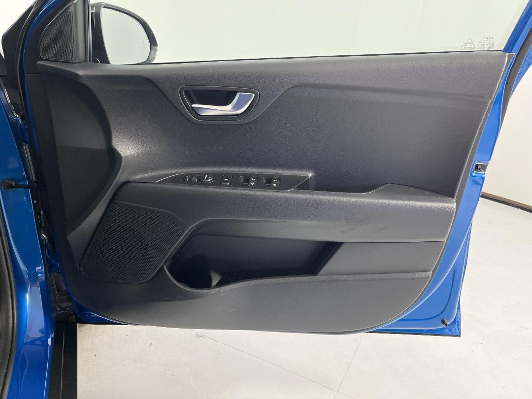 Photo '15' of KIA Stonic Photo '15' of KIA Stonic