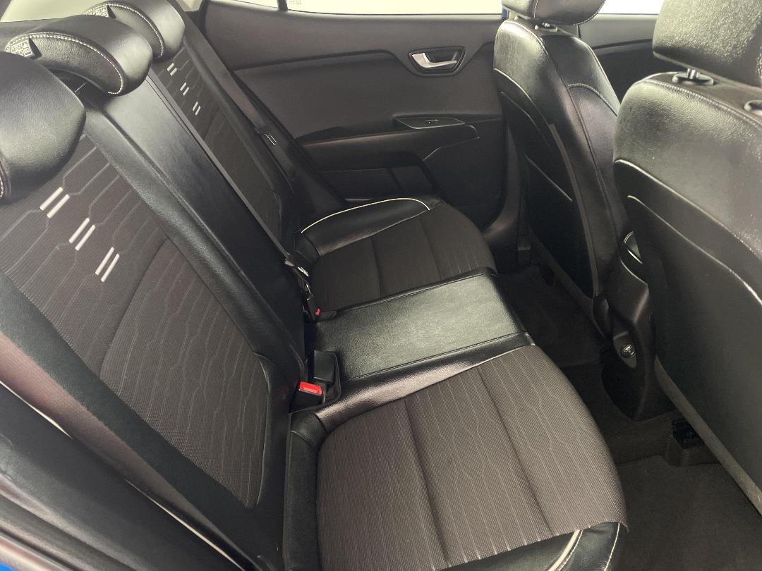 Photo '20' of KIA Stonic