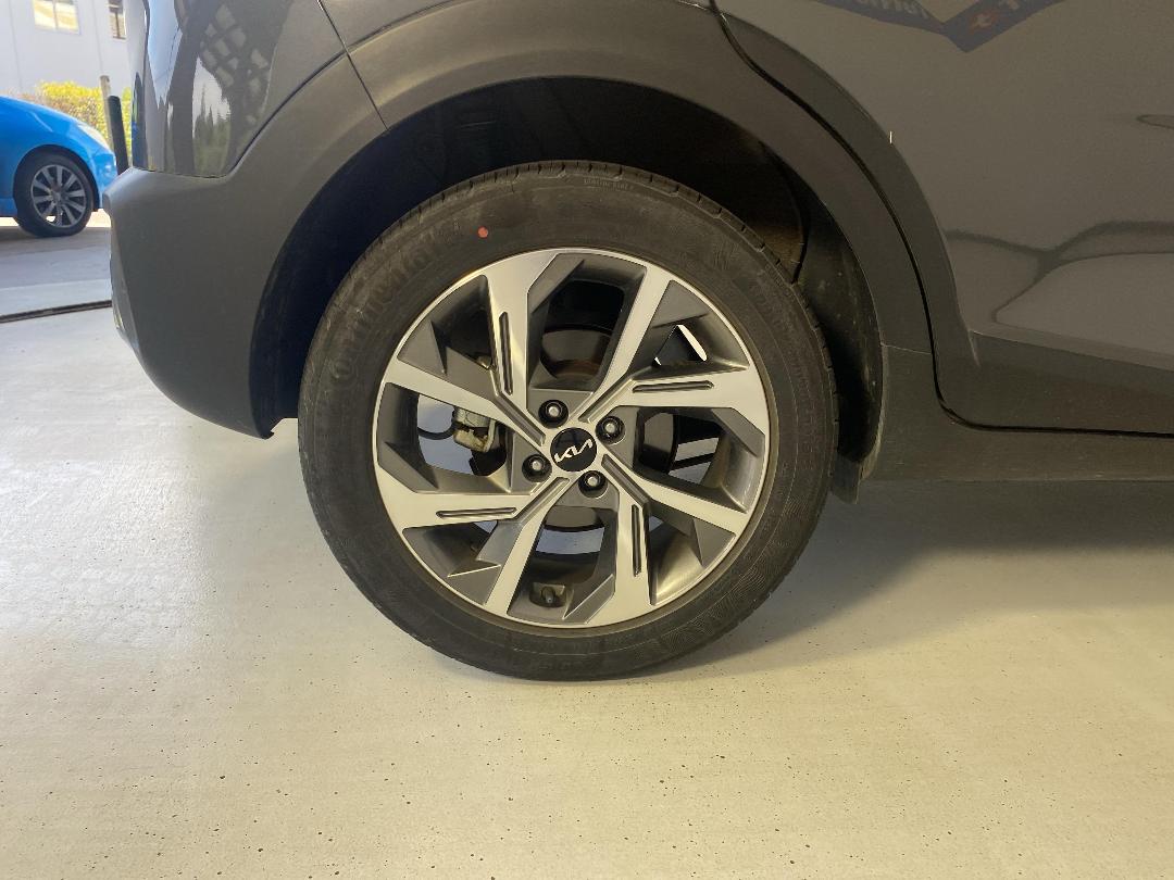 Photo '12' of KIA Stonic