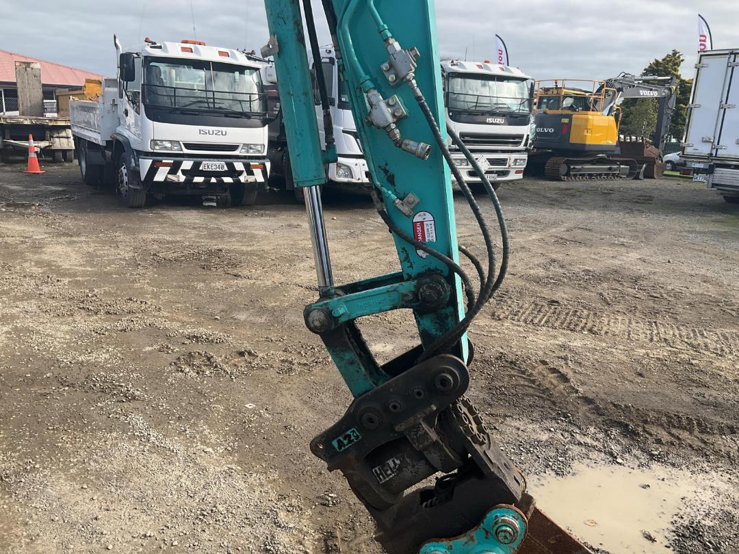 Photo '30' of Kobelco SK55 SRX-6 Excavator