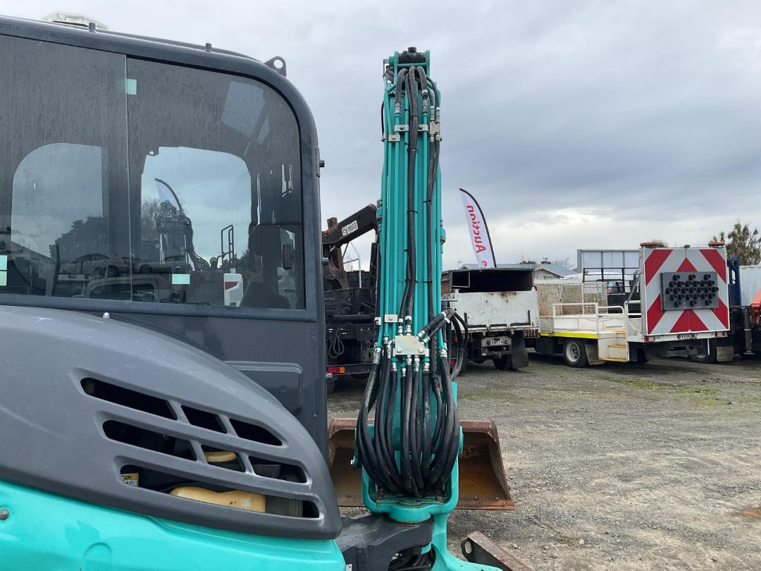 Photo '46' of Kobelco SK55 SRX-7 E Excavator