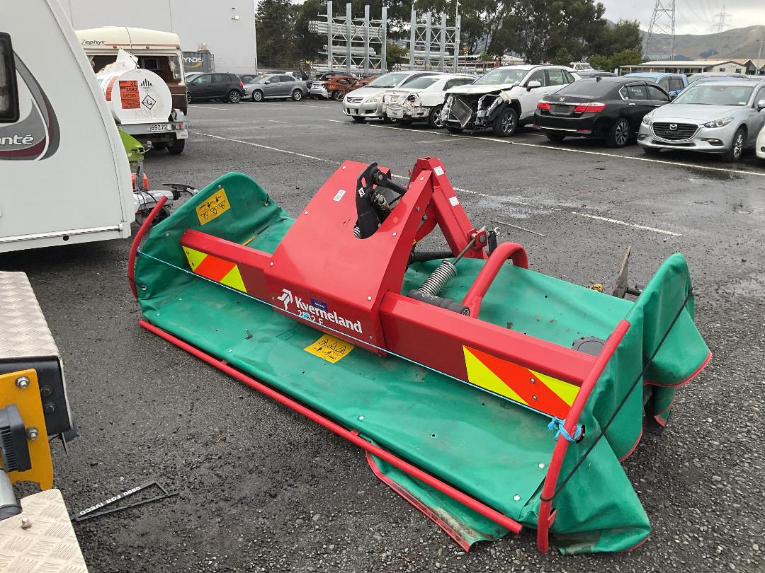 Photo '3' of Kverneland Grass 2832F 3.2M 8 Disc Profit Front MTD Other Machine