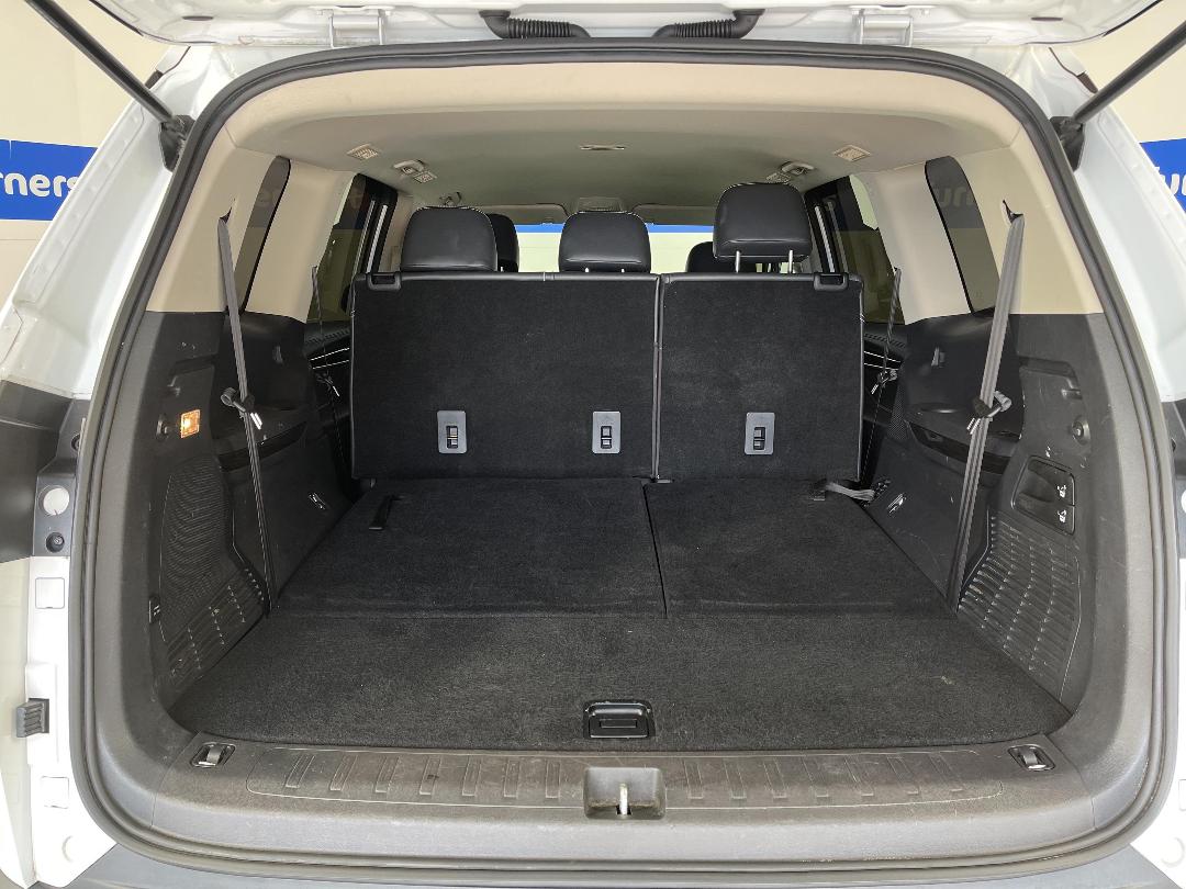 Photo '14' of LDV D90