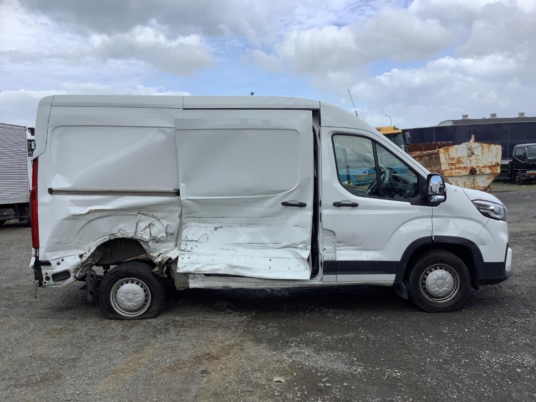 Photo '3' of LDV Deliver 9 Big DD Auto 2.0DT Van Photo '3' of LDV Deliver 9 Big DD Auto 2.0DT Van
