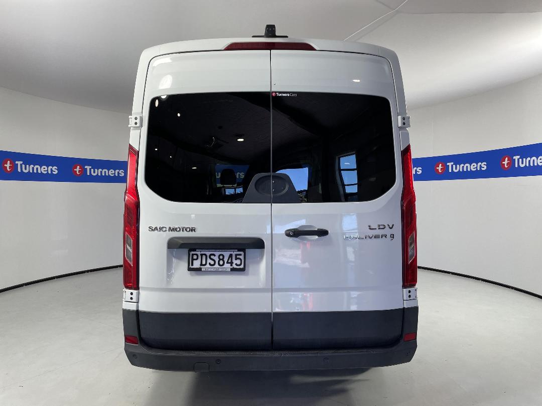 Photo '6' of LDV Deliver 9