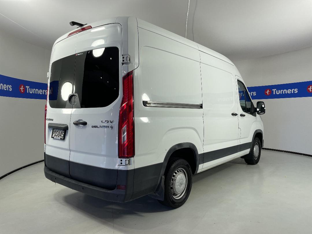 Photo '7' of LDV Deliver 9