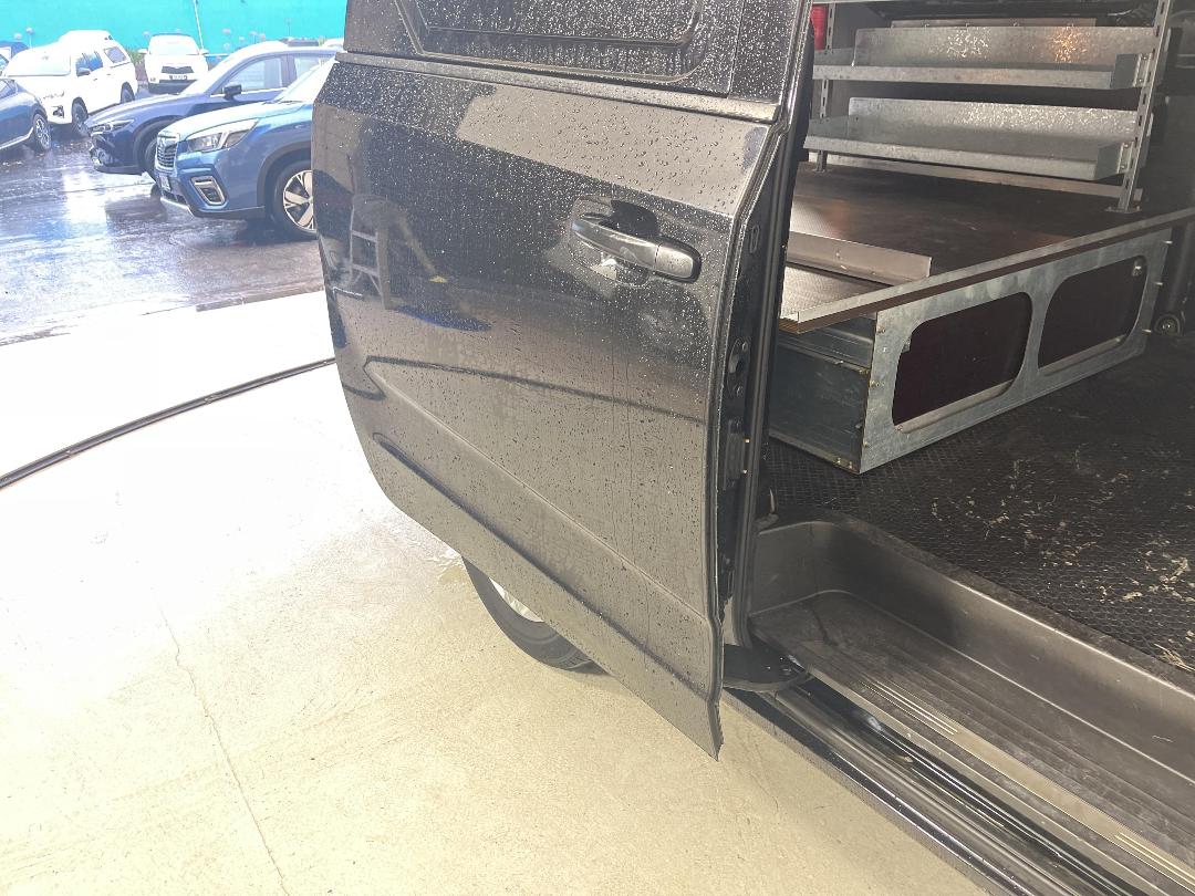 Photo '19' of LDV G10