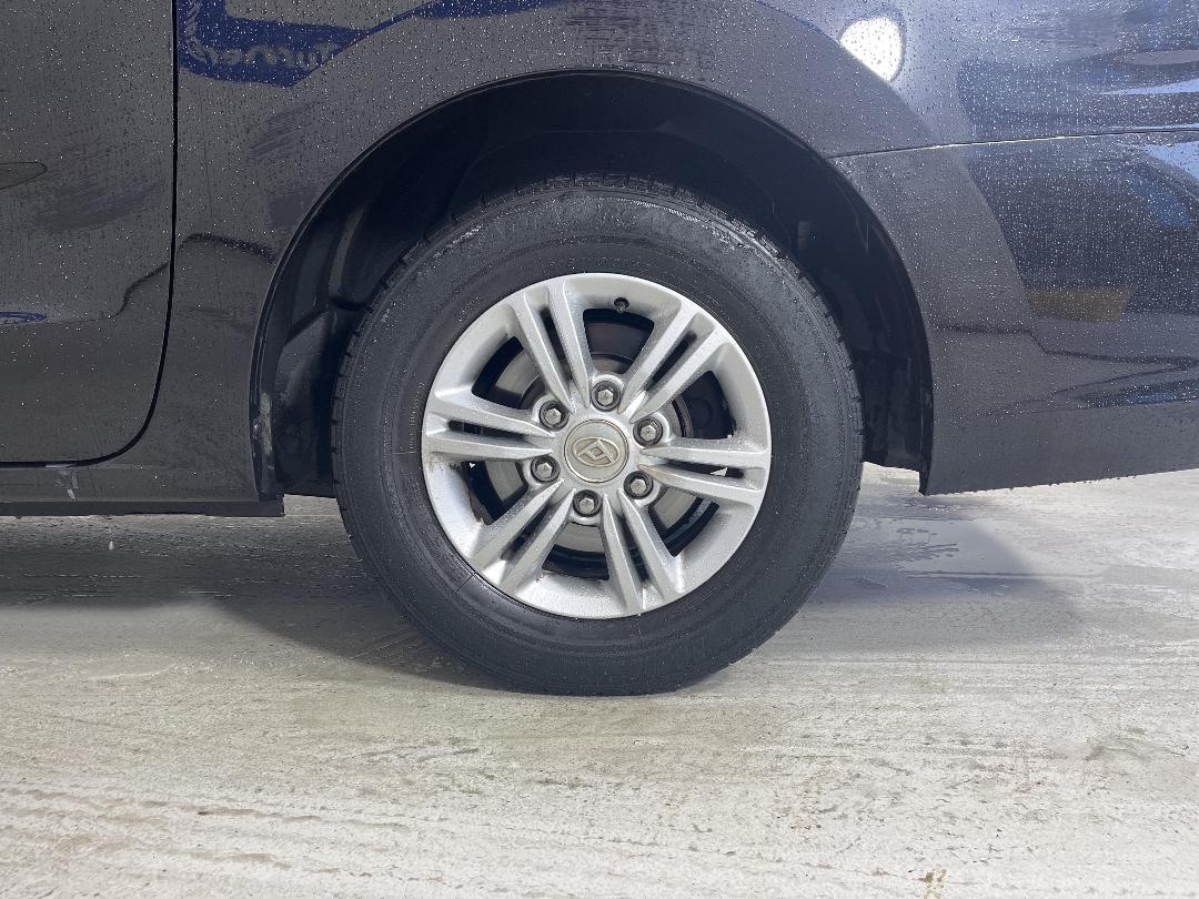 Photo '11' of LDV G10