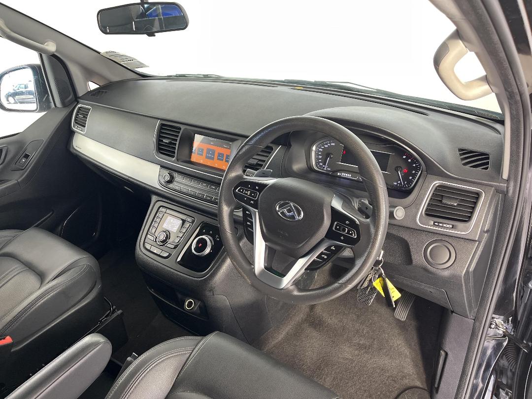 Photo '17' of LDV G10