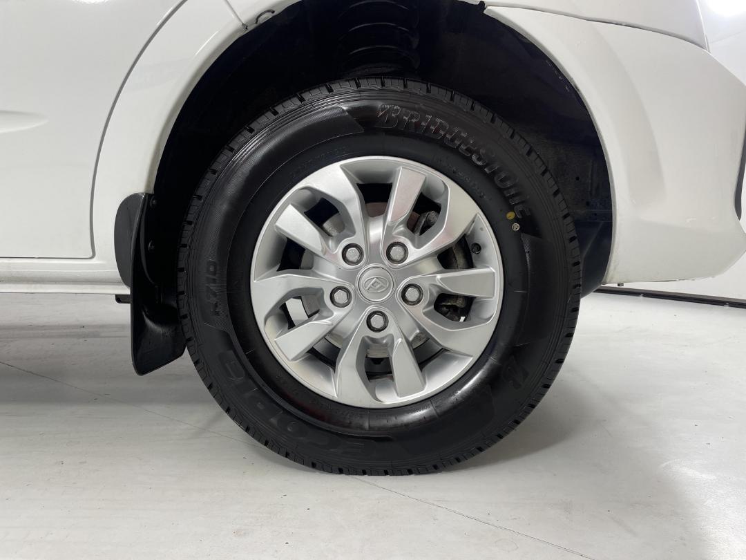 Photo '9' of LDV V80