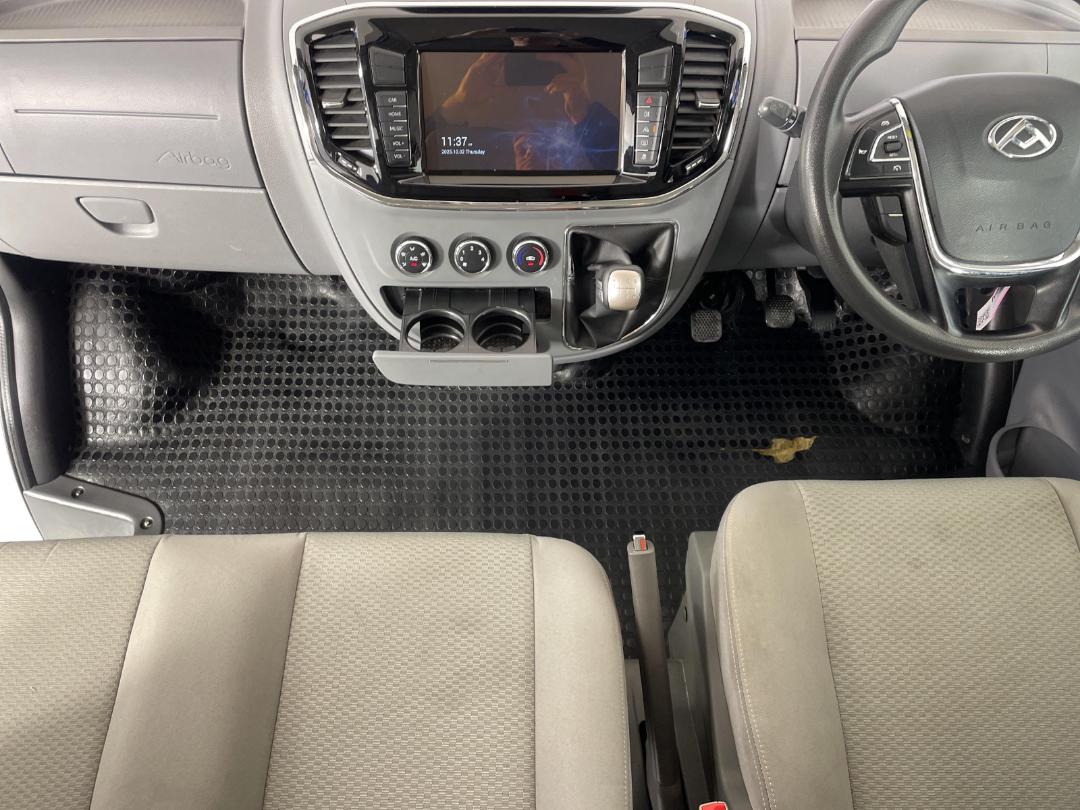 Photo '18' of LDV V80