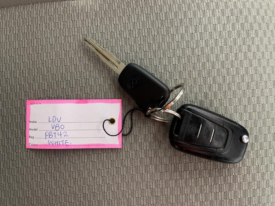 Photo '21' of LDV V80