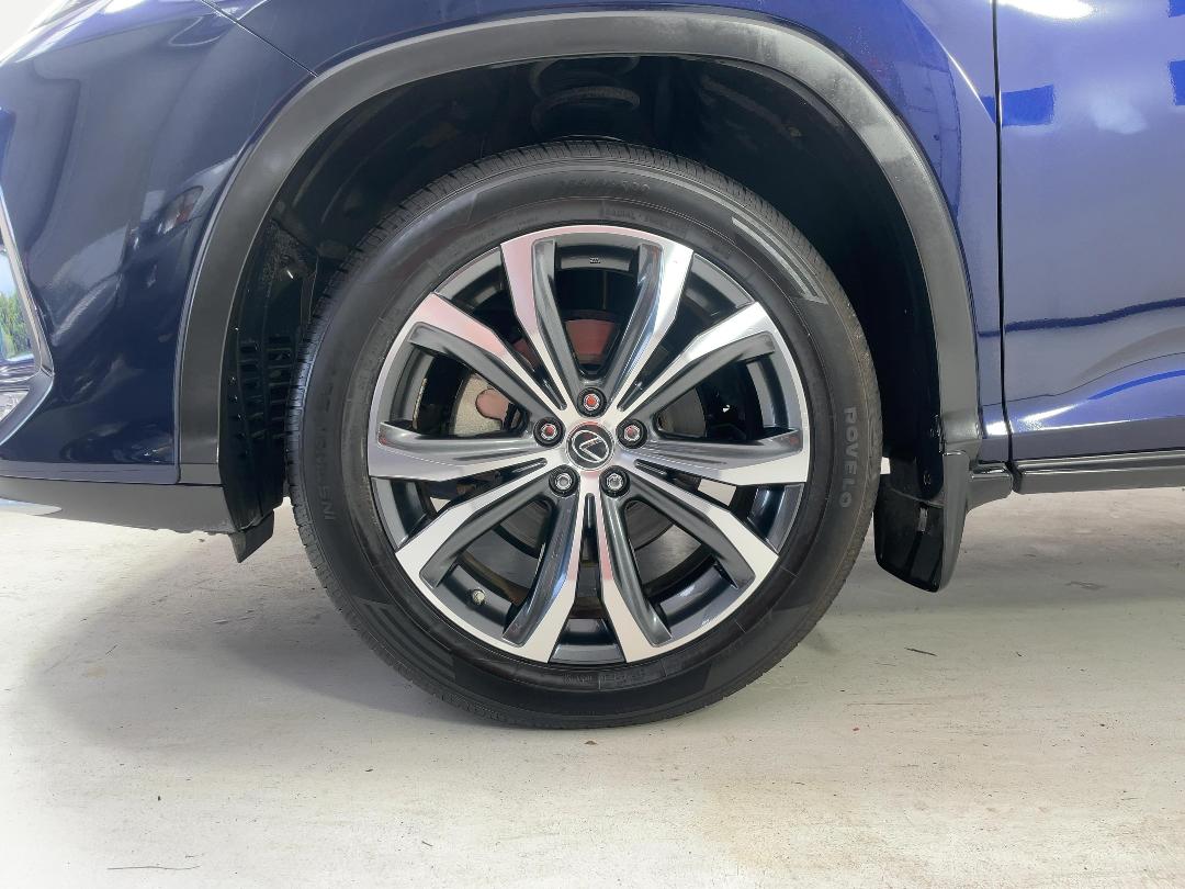 Photo '10' of Lexus RX450H