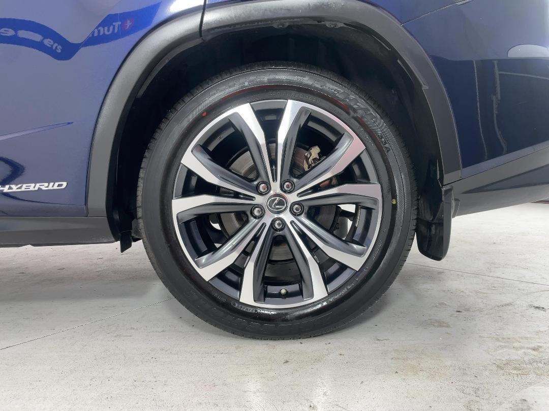 Photo '11' of Lexus RX450H