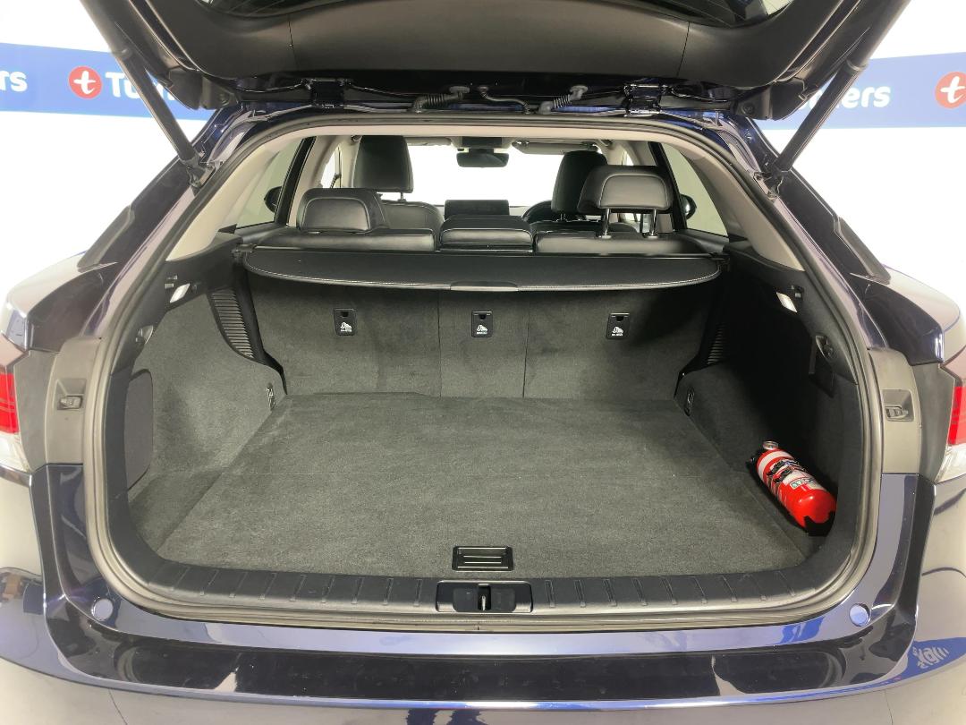 Photo '14' of Lexus RX450H