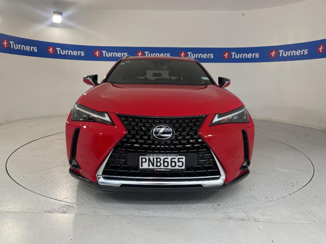 Photo '2' of Lexus UX250H