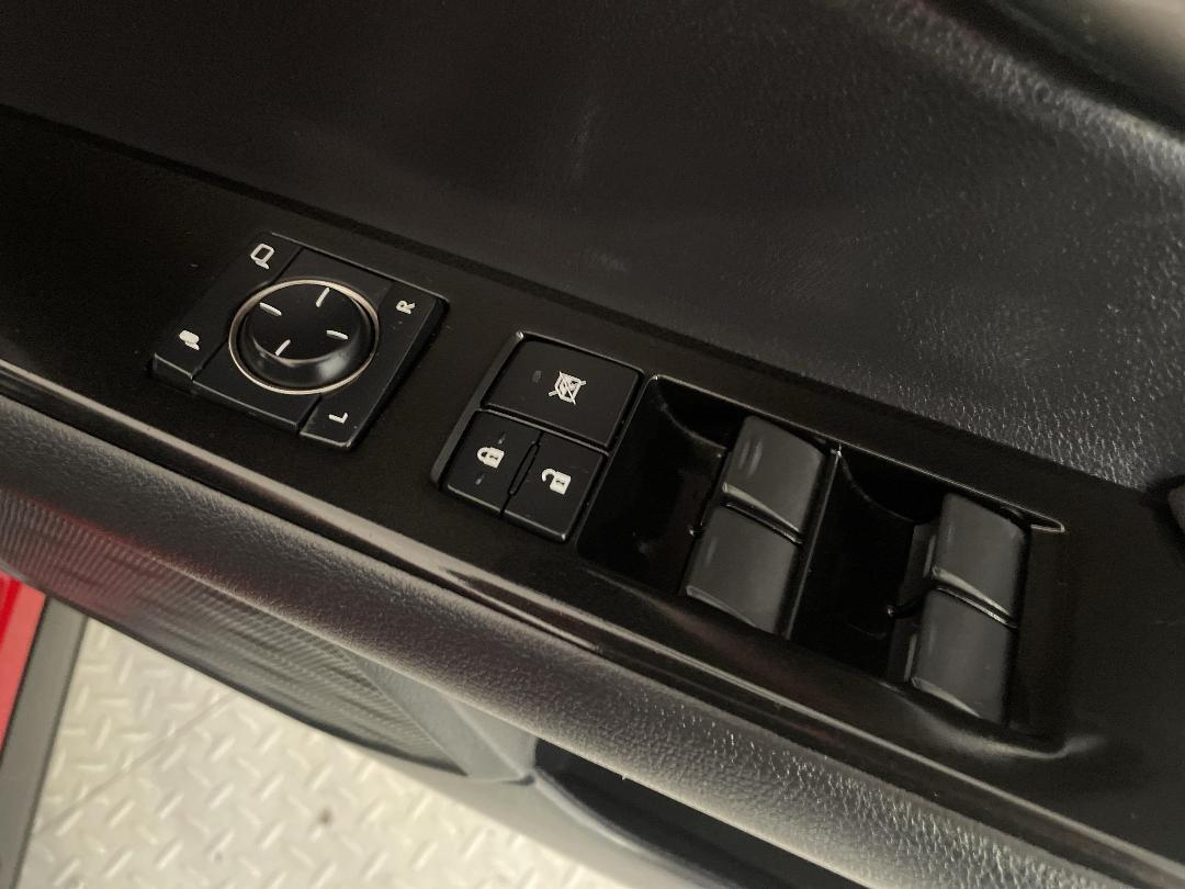 Photo '24' of Lexus UX250H