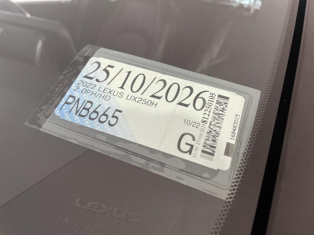 Photo '35' of Lexus UX250H