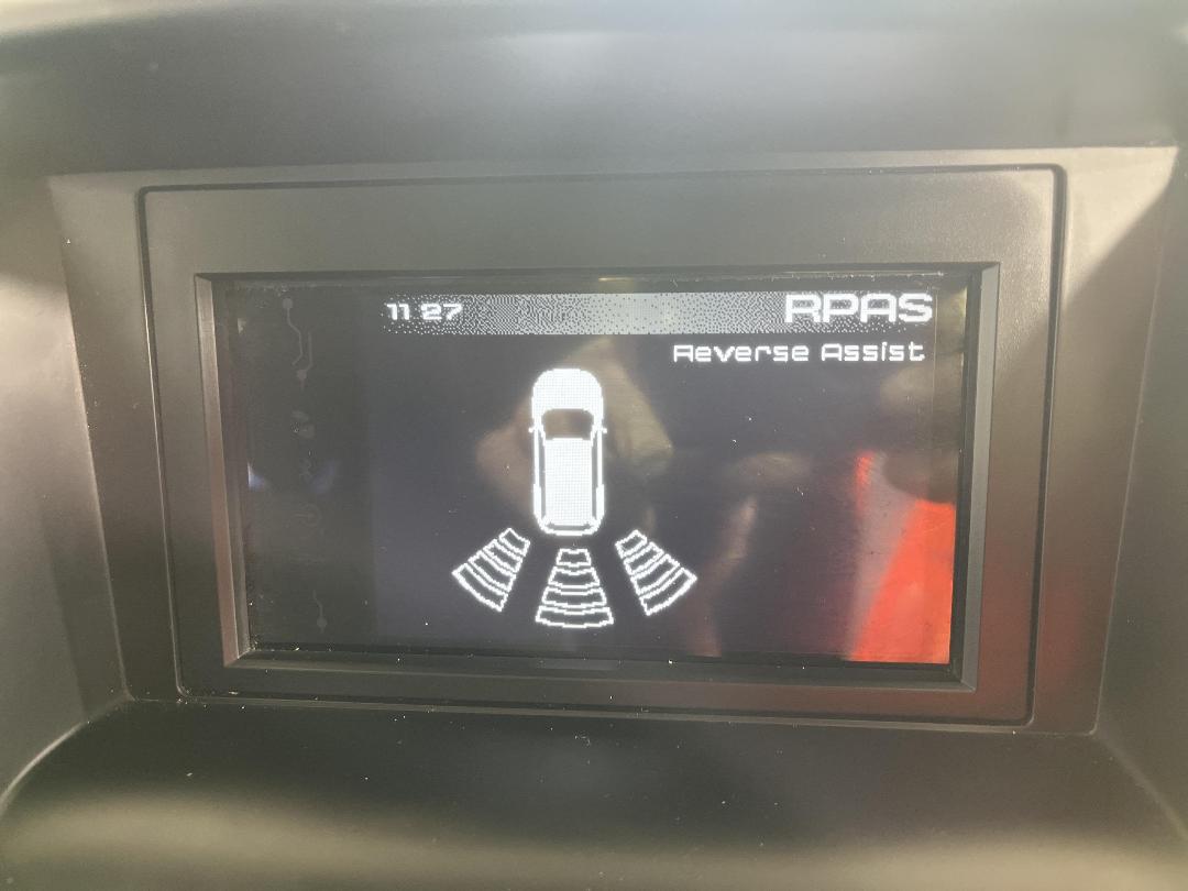 Photo '26' of Mahindra XUV