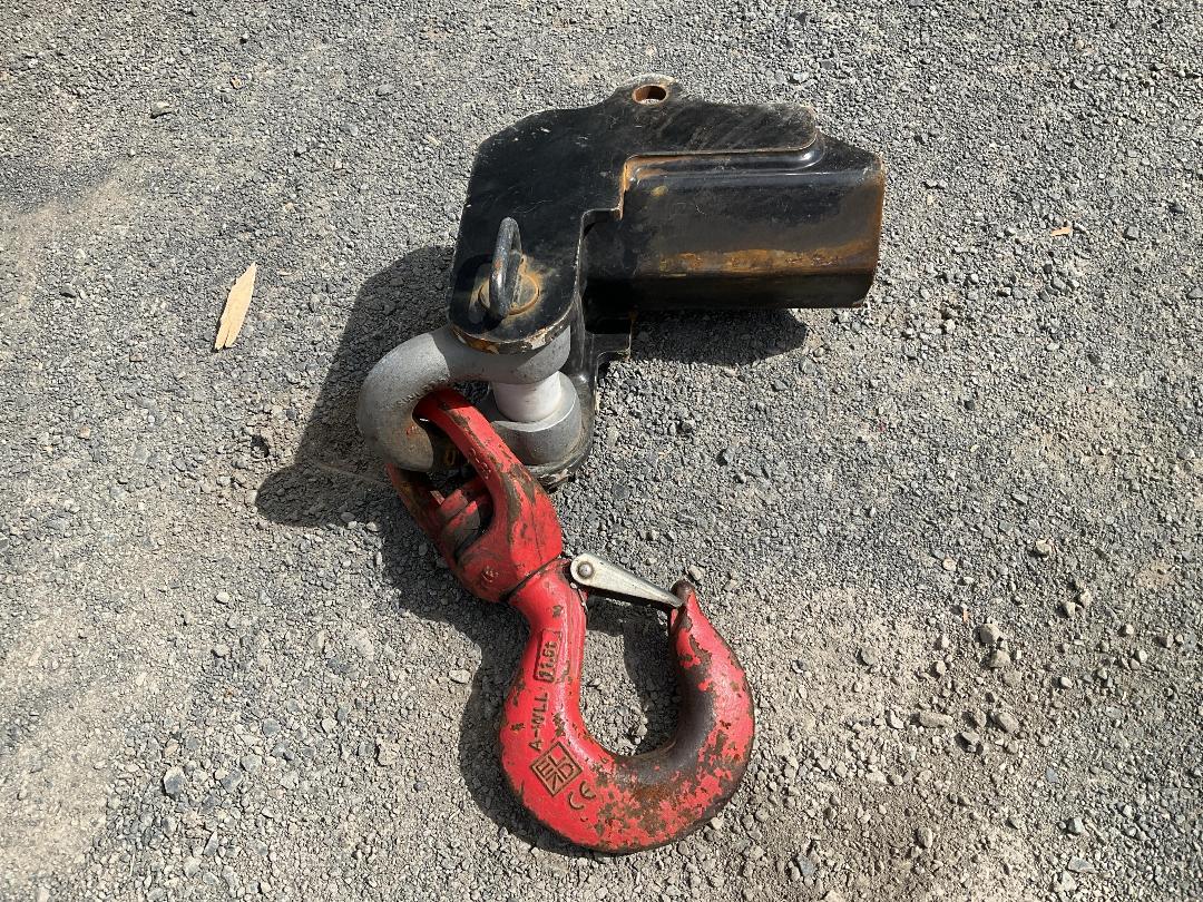 Photo '28' of MAN TGS 35.480   8X4 Flat Deck Crane