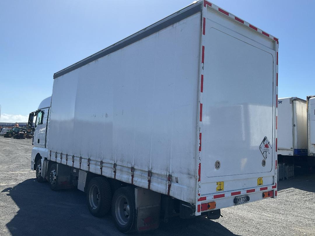 Photo '6' of MAN TGX 35.540    8X4 BL Curtainsider