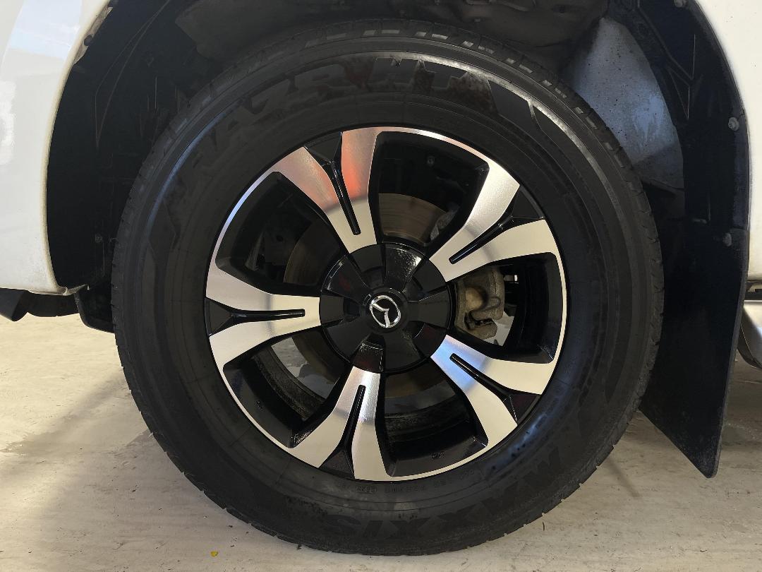 Photo '10' of Mazda Bt-50