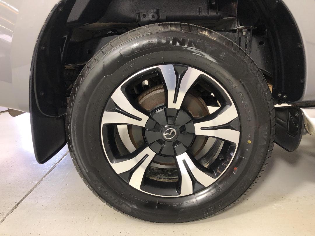 Photo '12' of Mazda Bt-50