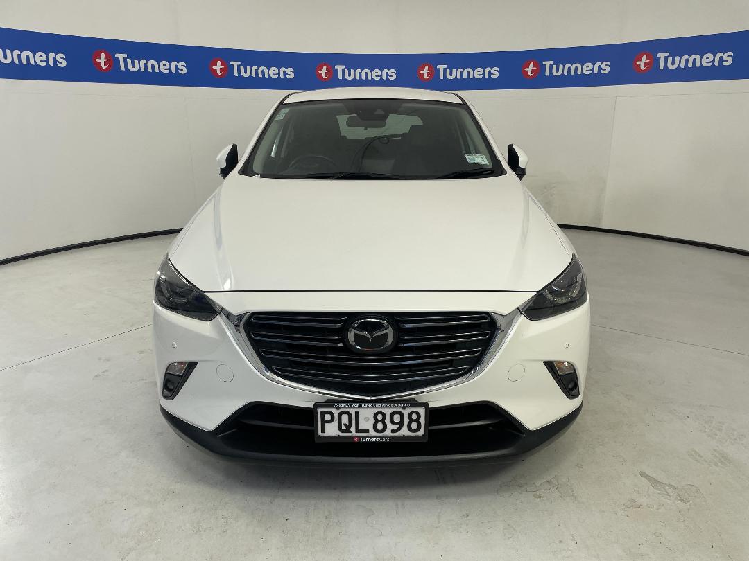 Photo '2' of Mazda CX-3