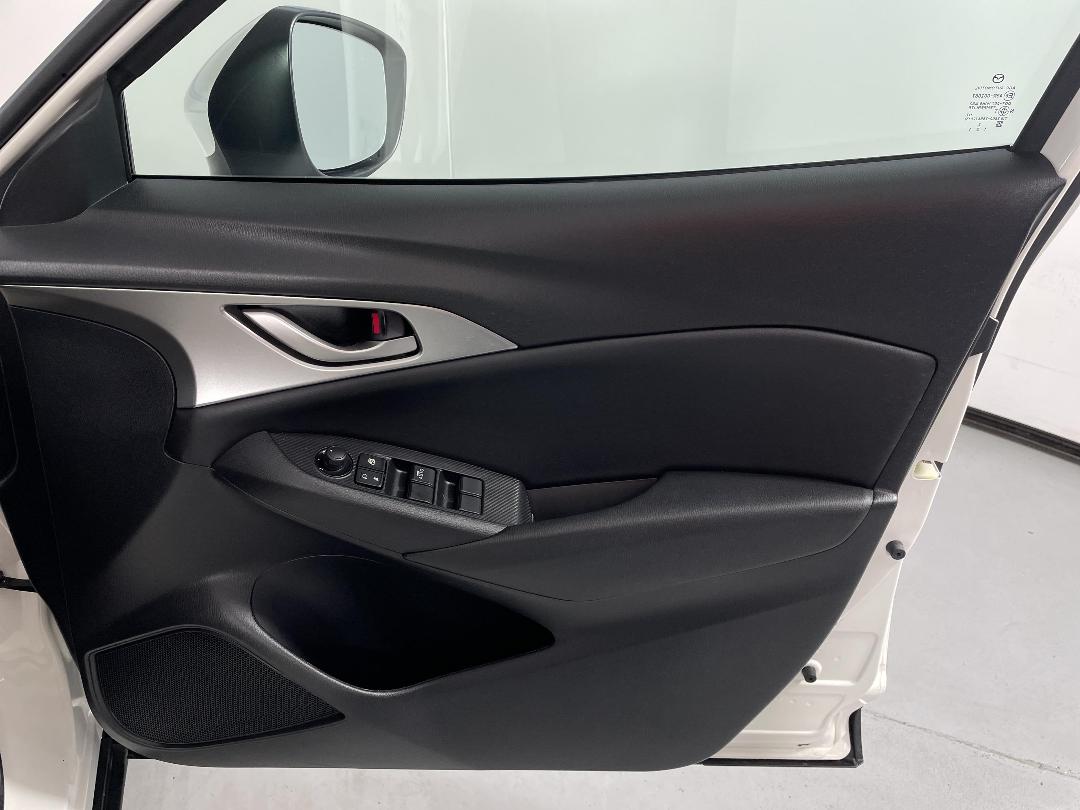 Photo '15' of Mazda CX-3 Photo '15' of Mazda CX-3