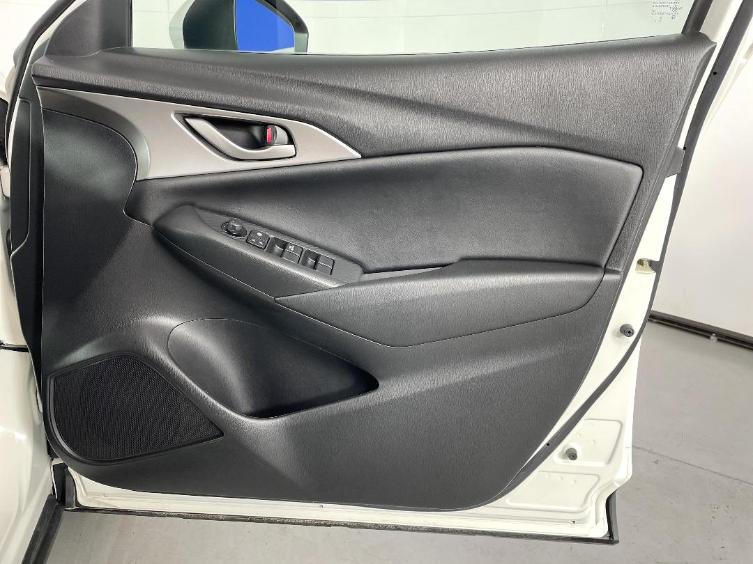 Photo '15' of Mazda CX-3 Photo '15' of Mazda CX-3