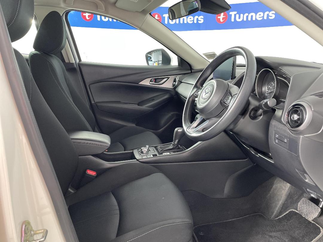 Photo '16' of Mazda CX-3 Photo '16' of Mazda CX-3